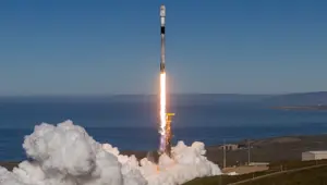 Fergani tarihe geçti. Dünyada ilk kez hibrit yörünge motoru uzayda ateşlendi